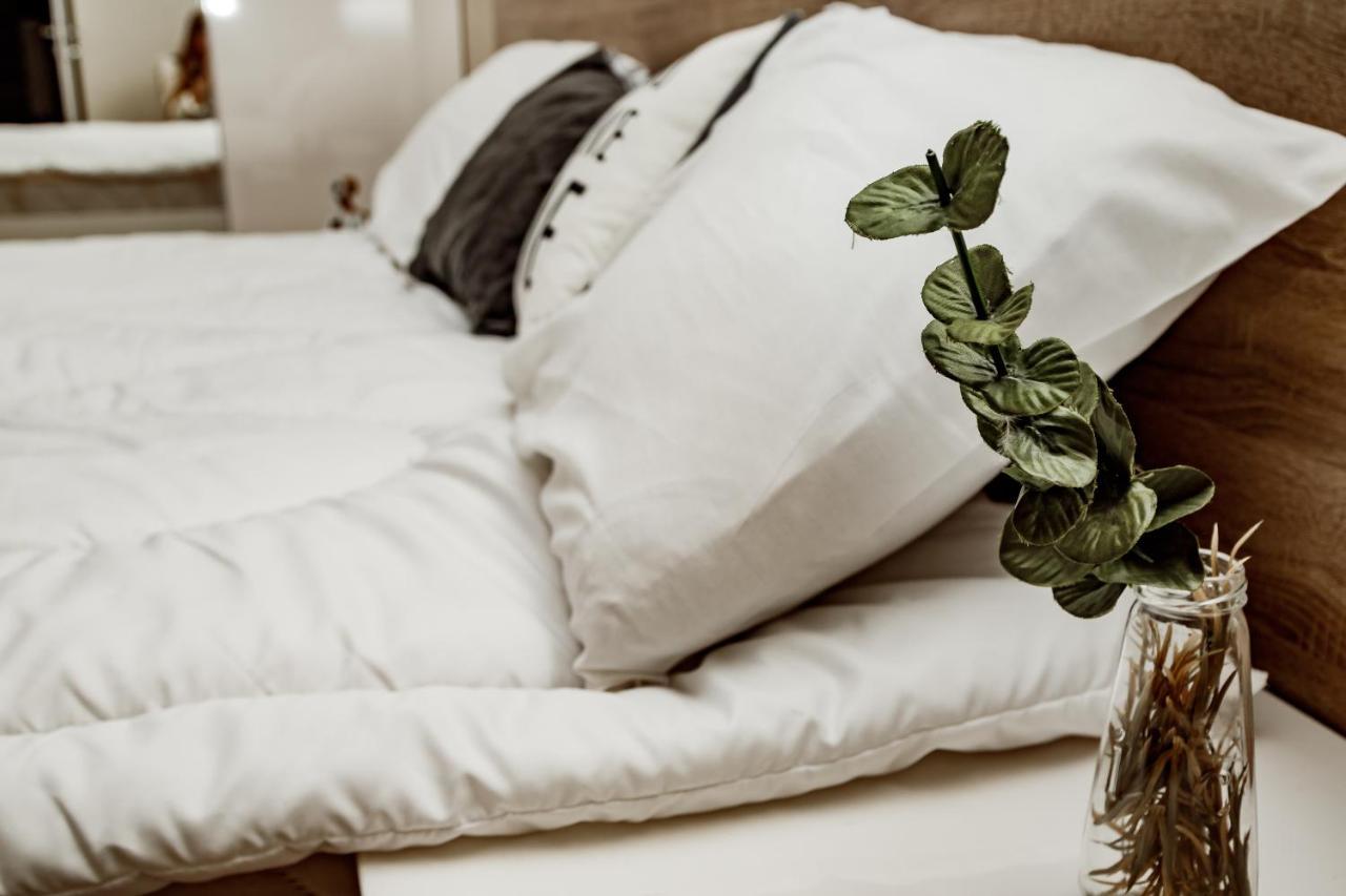 Loft Apartment リヴィウ エクステリア 写真