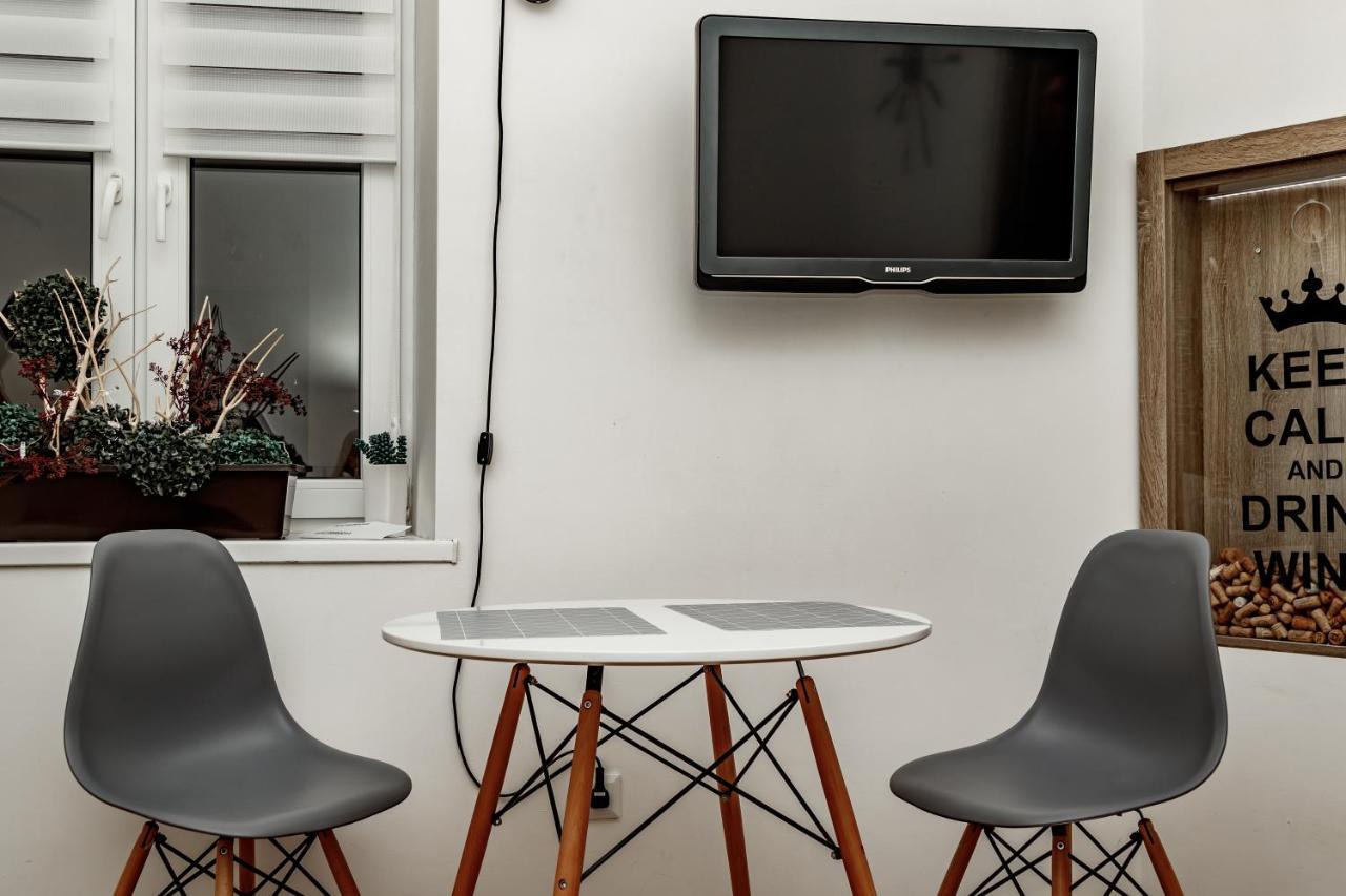 Loft Apartment リヴィウ エクステリア 写真